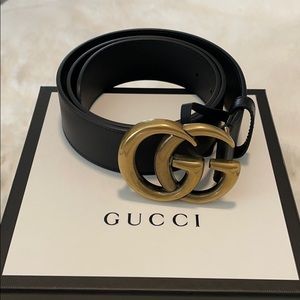 GUCCI Leather Belt with DOUBLE G BUCKLE